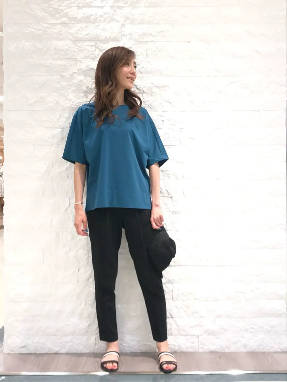  Ashu コーディネート画像