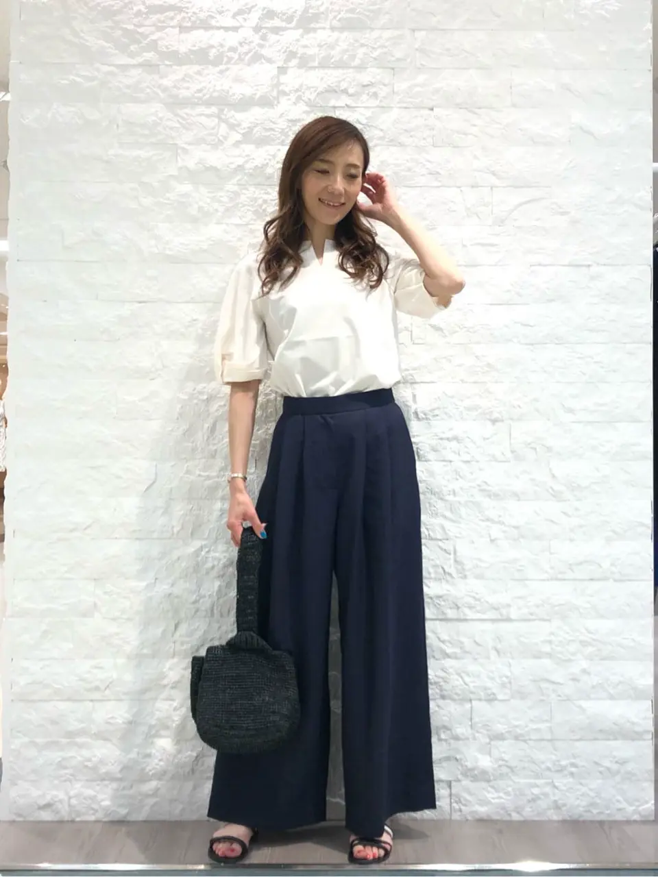  Ashu コーディネート画像