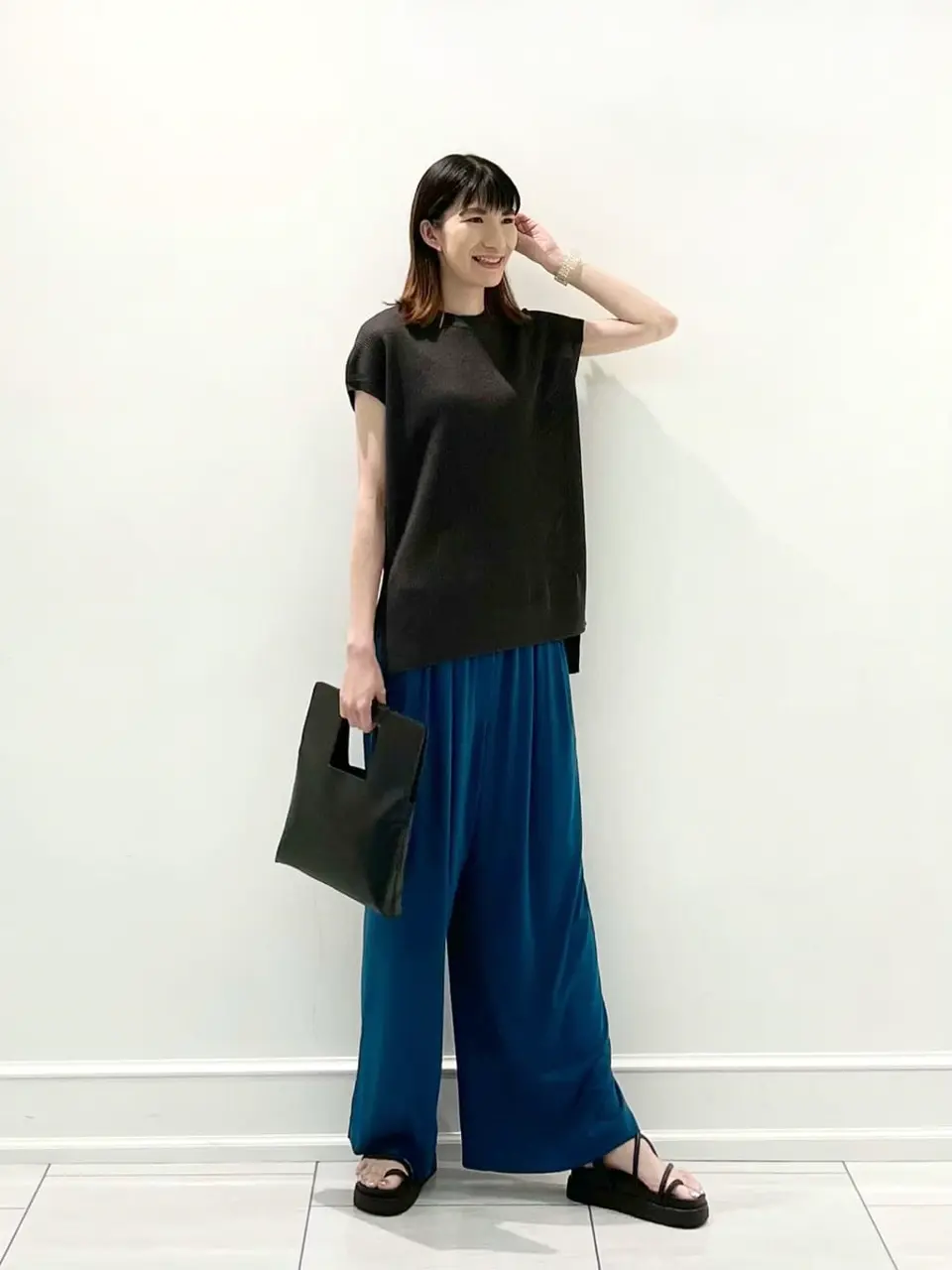  スタッフ コーディネート画像