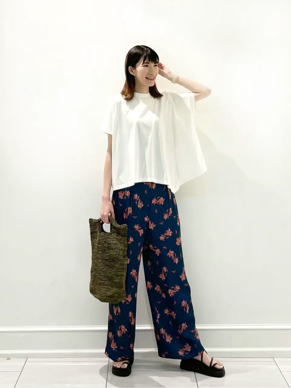  スタッフ コーディネート画像