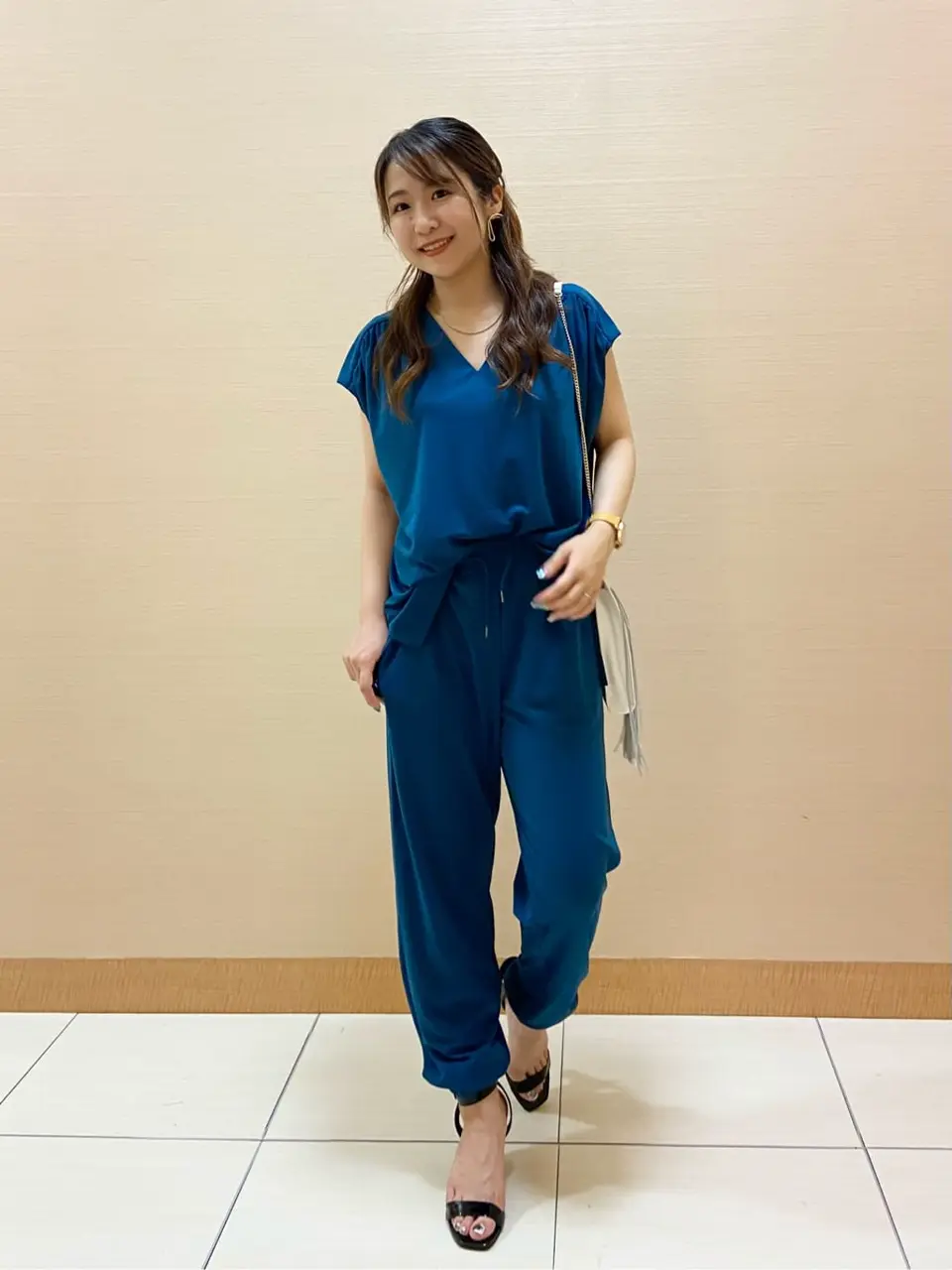 ICB ASUMI コーディネート画像