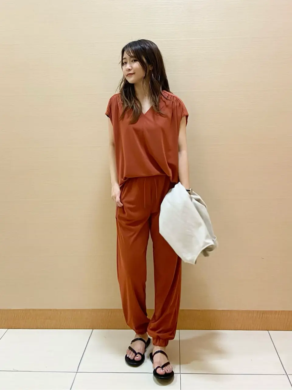  ASUMI コーディネート画像