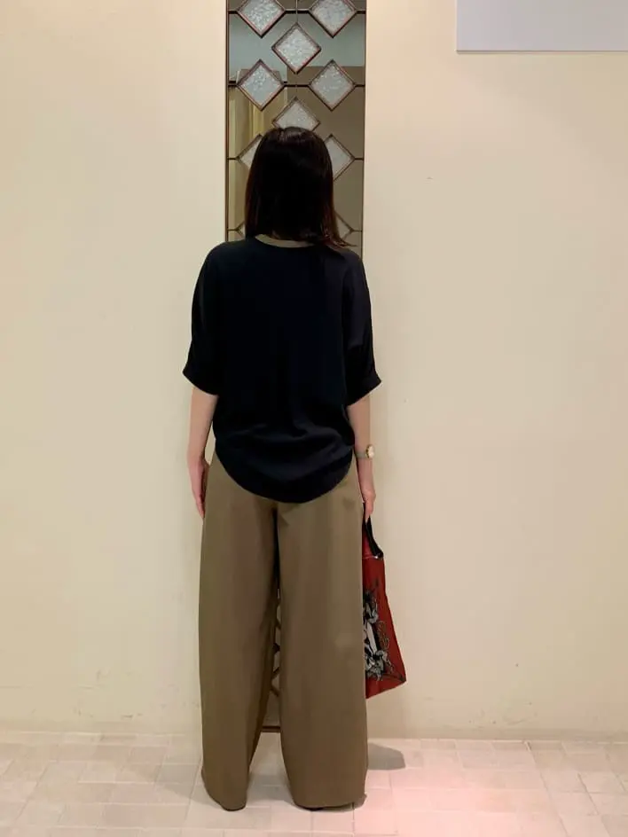 ICB 井阪 コーディネート画像