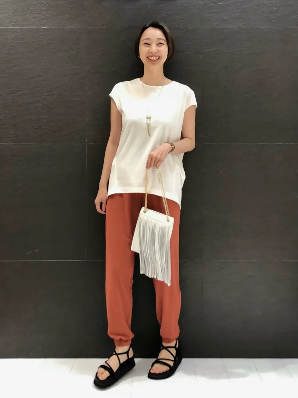  村上 コーディネート画像