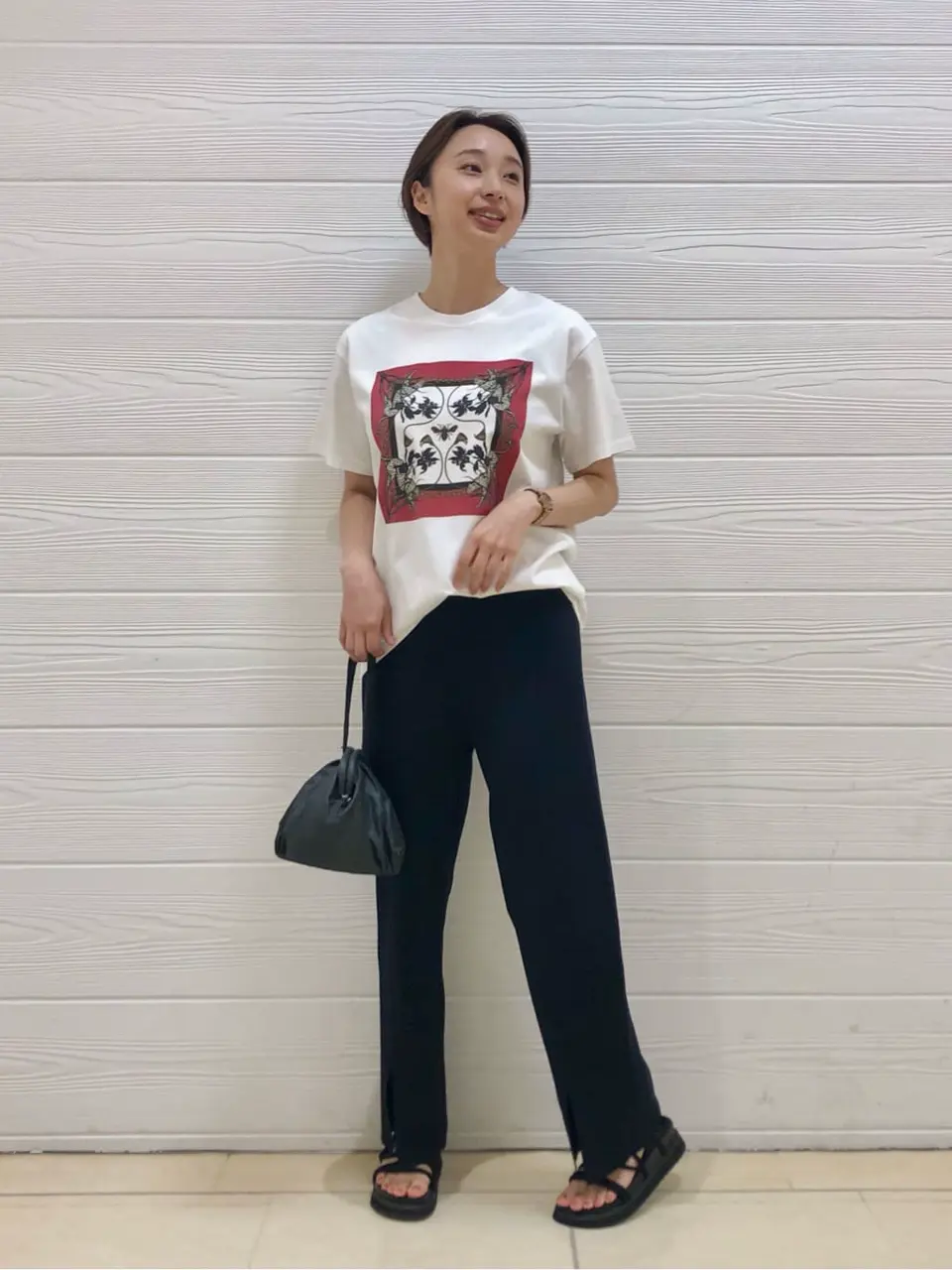  村上 コーディネート画像