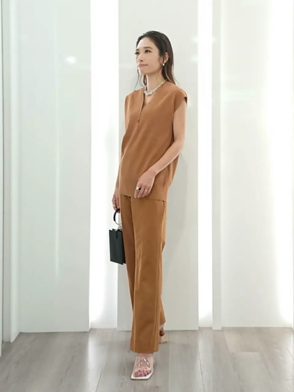 ICB スタッフ コーディネート画像