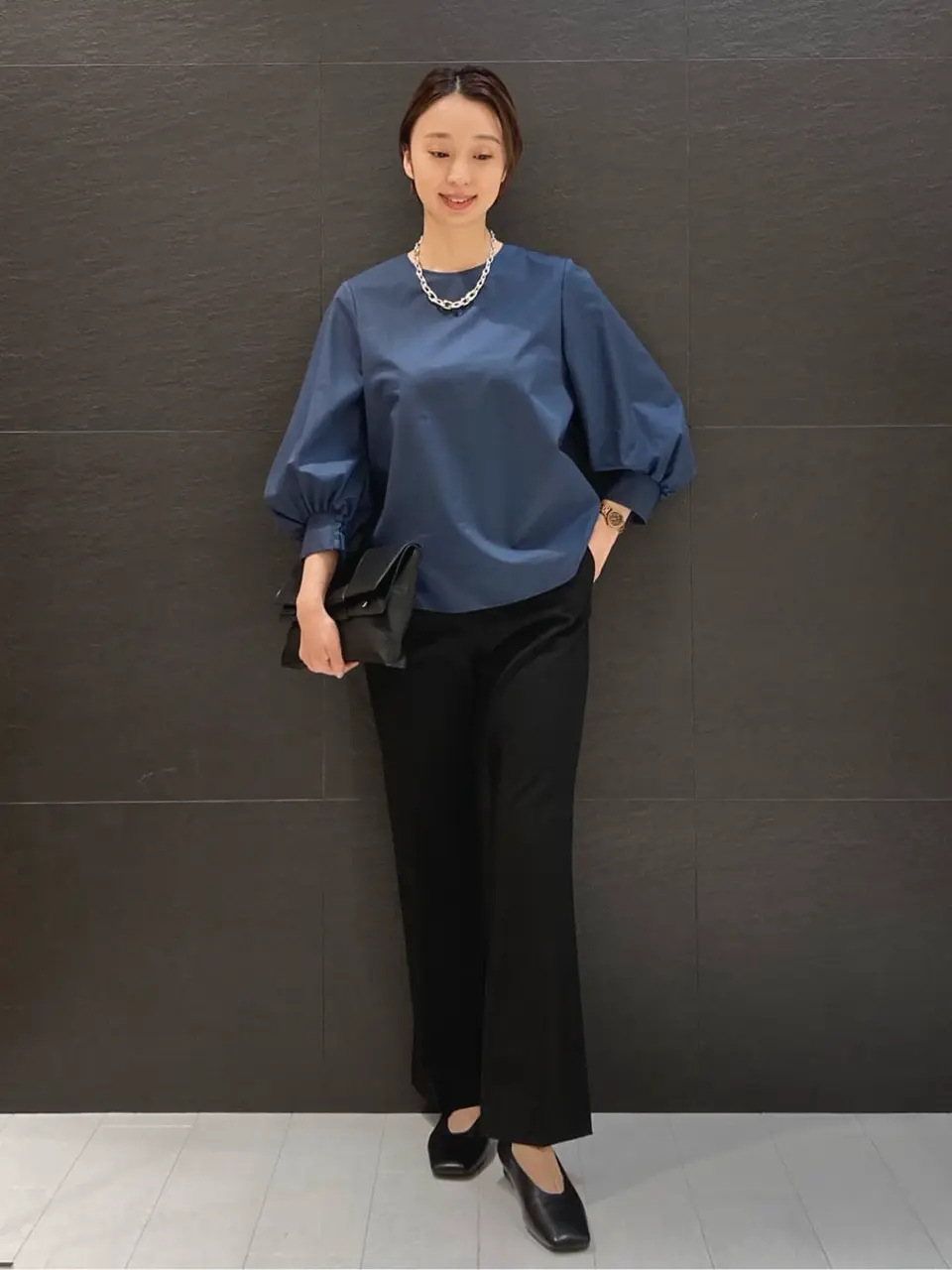  村上 コーディネート画像