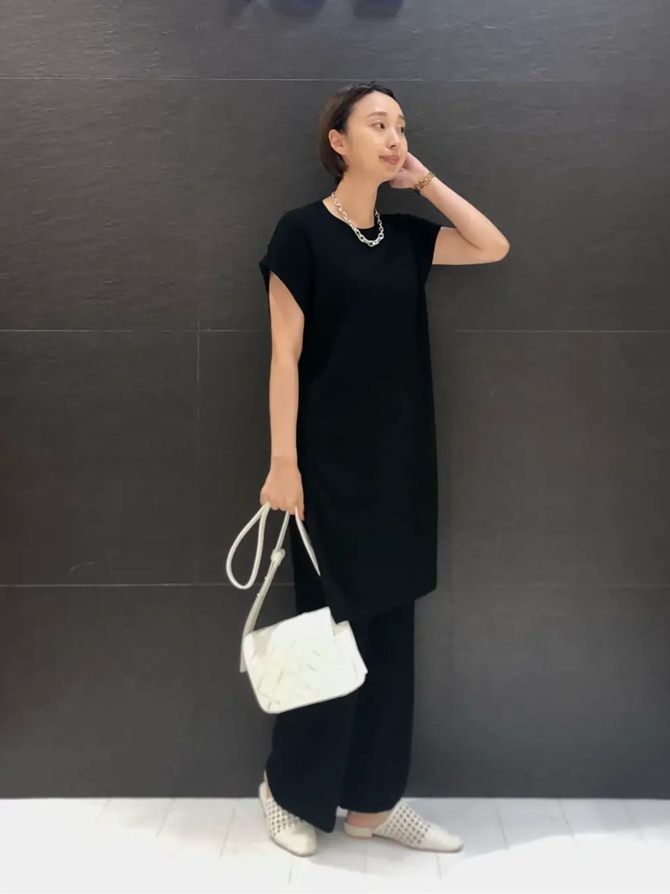  村上 コーディネート画像