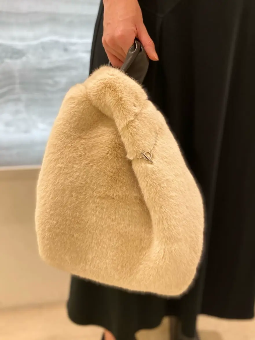 ICB 井阪 コーディネート画像