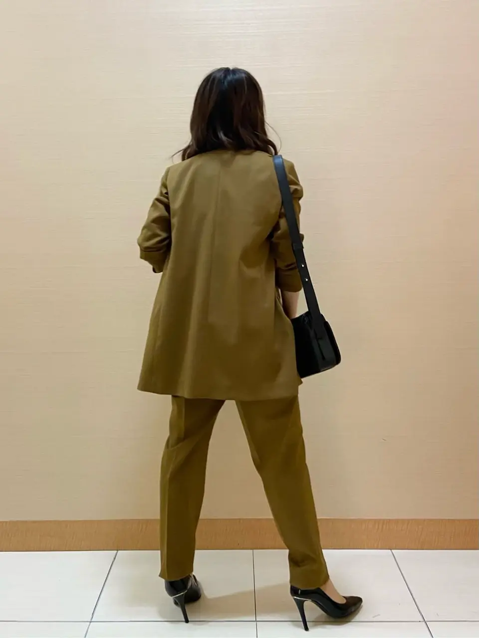 ICB ASUMI コーディネート画像