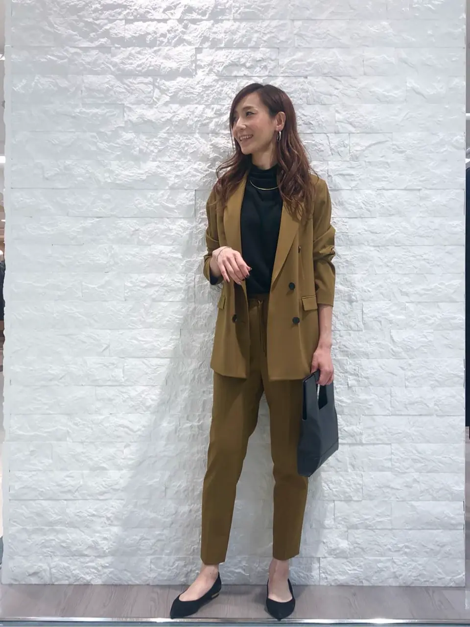  Ashu コーディネート画像