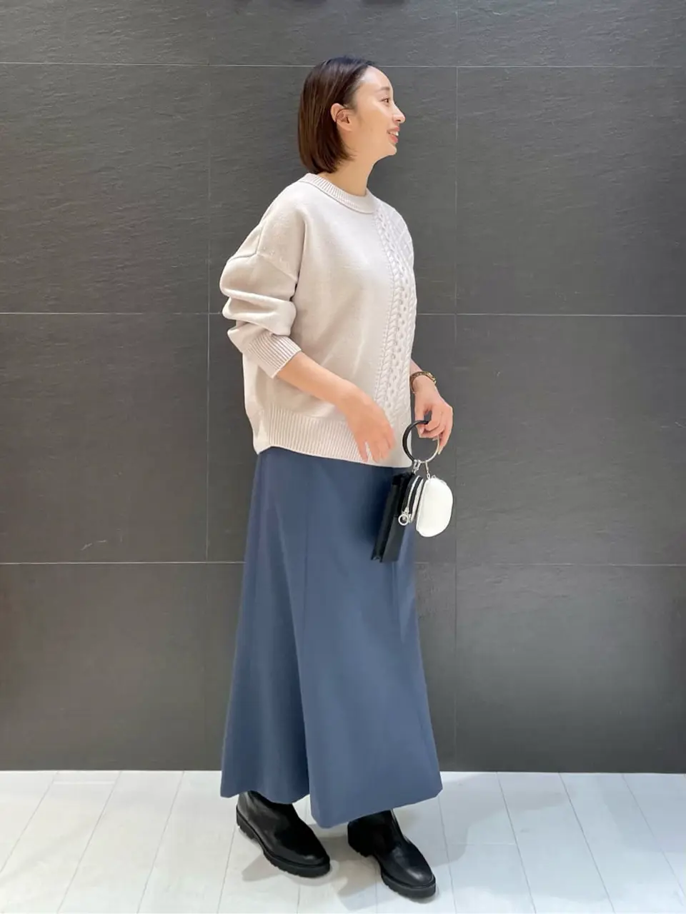  村上 コーディネート画像