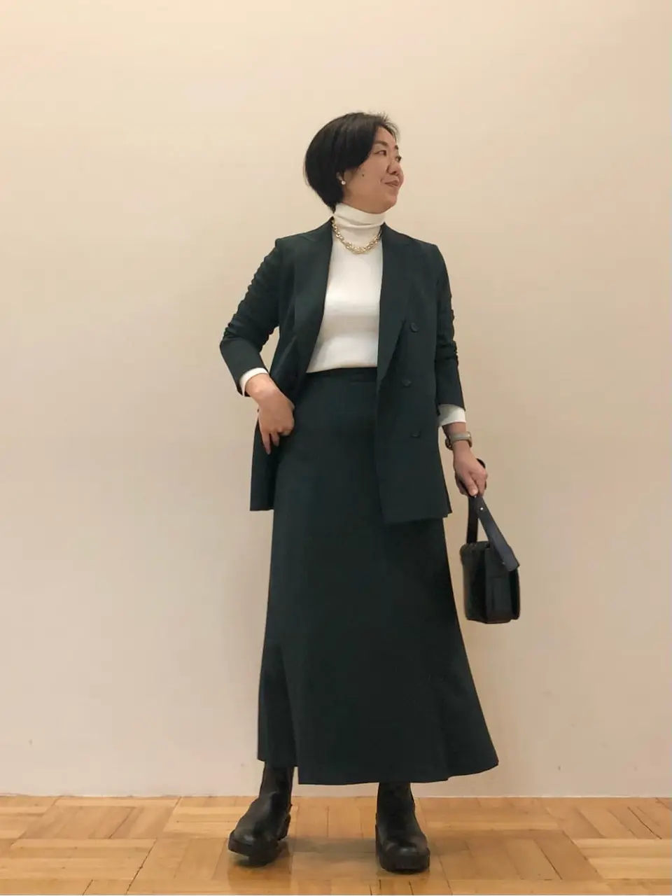  スタッフ コーディネート画像