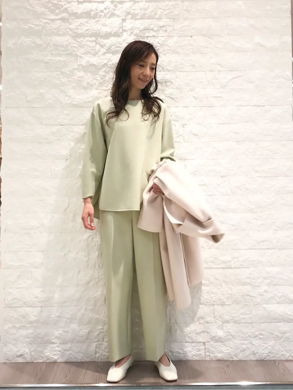  Ashu コーディネート画像