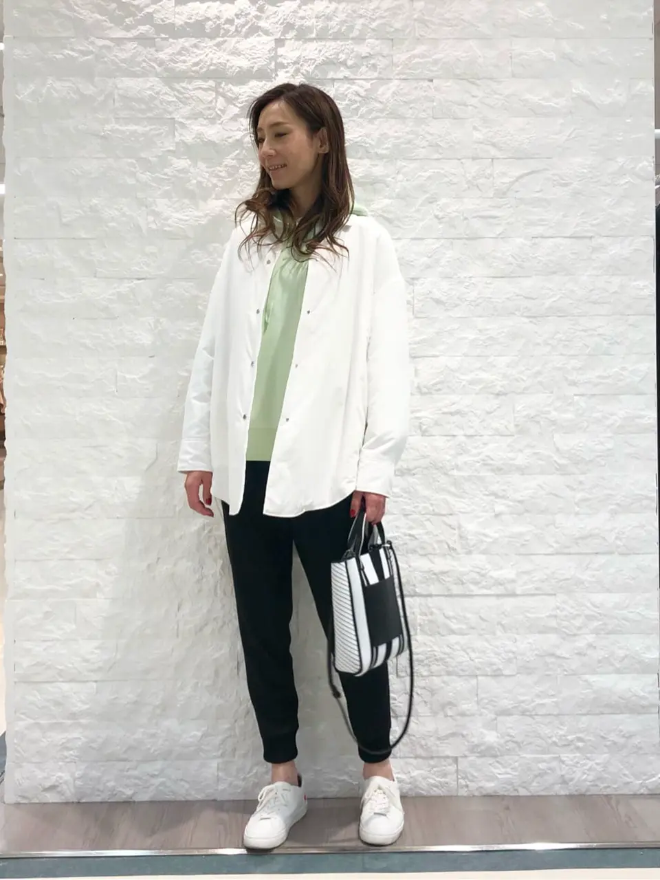  Ashu コーディネート画像