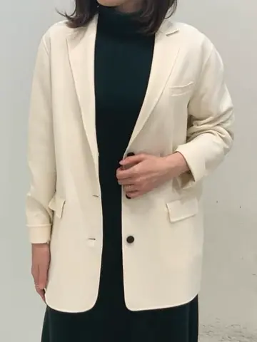 ICB 井阪 コーディネート画像