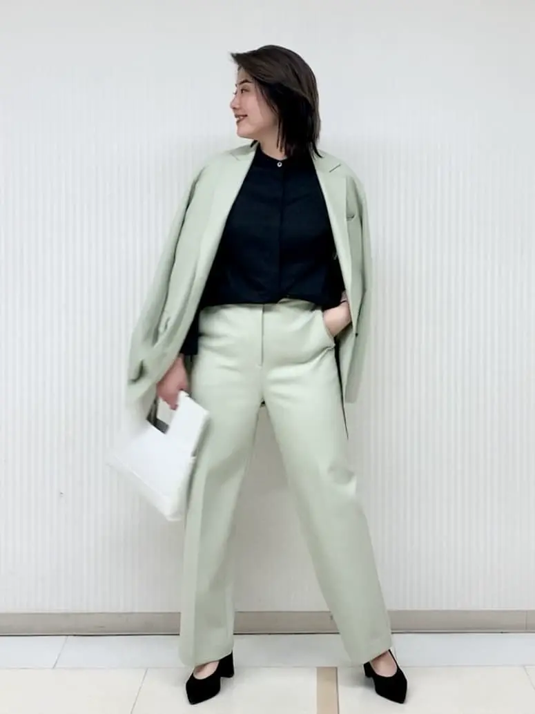 ICB スタッフ コーディネート画像