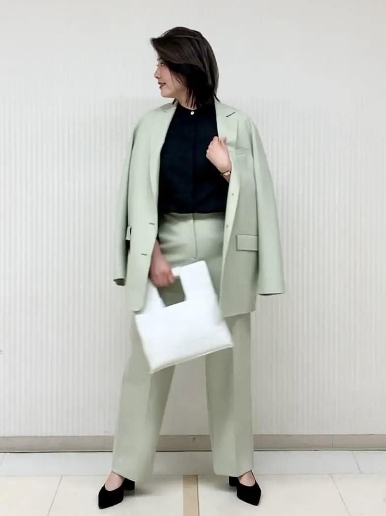 ICB スタッフ コーディネート画像