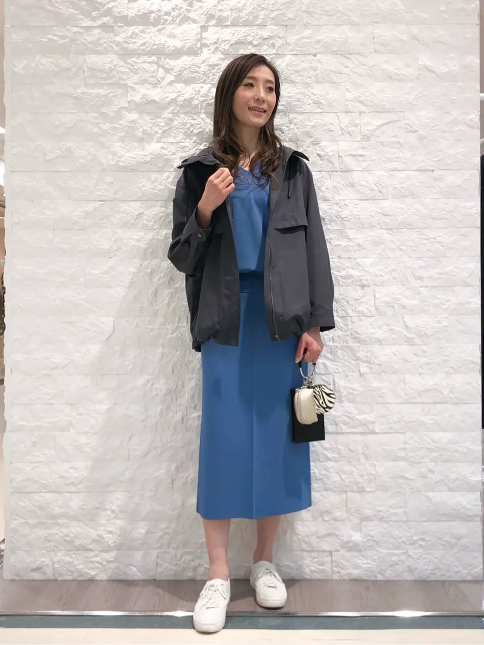  Ashu コーディネート画像