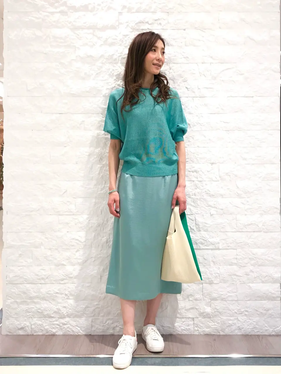  Ashu コーディネート画像