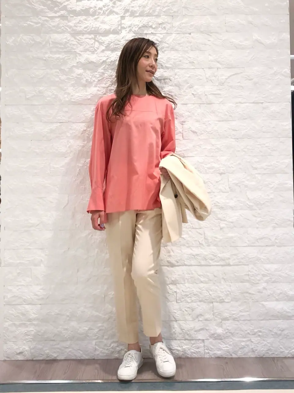  Ashu コーディネート画像