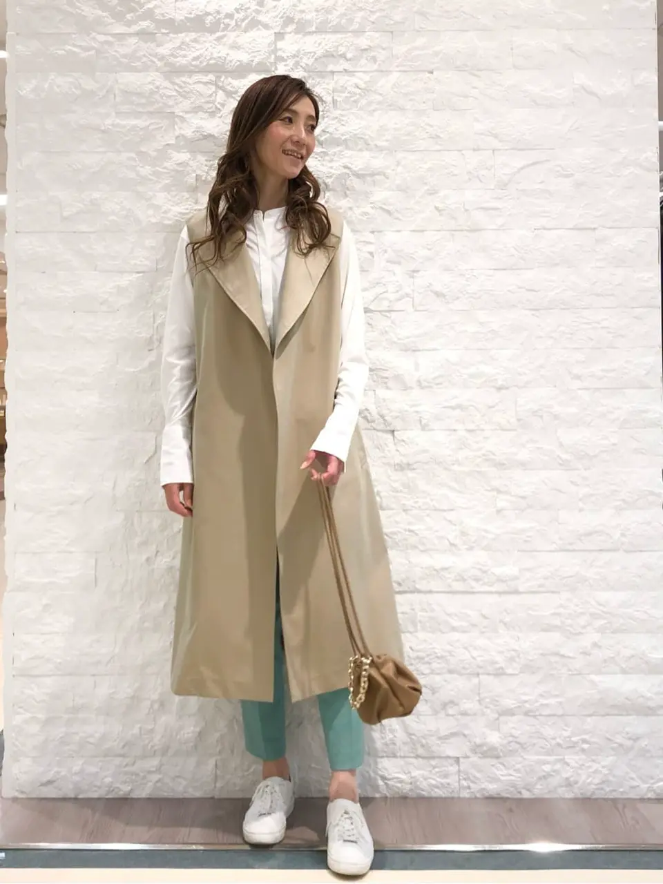  Ashu コーディネート画像