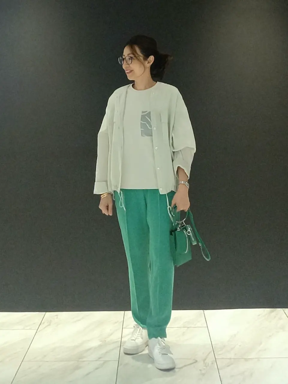  スタッフ コーディネート画像