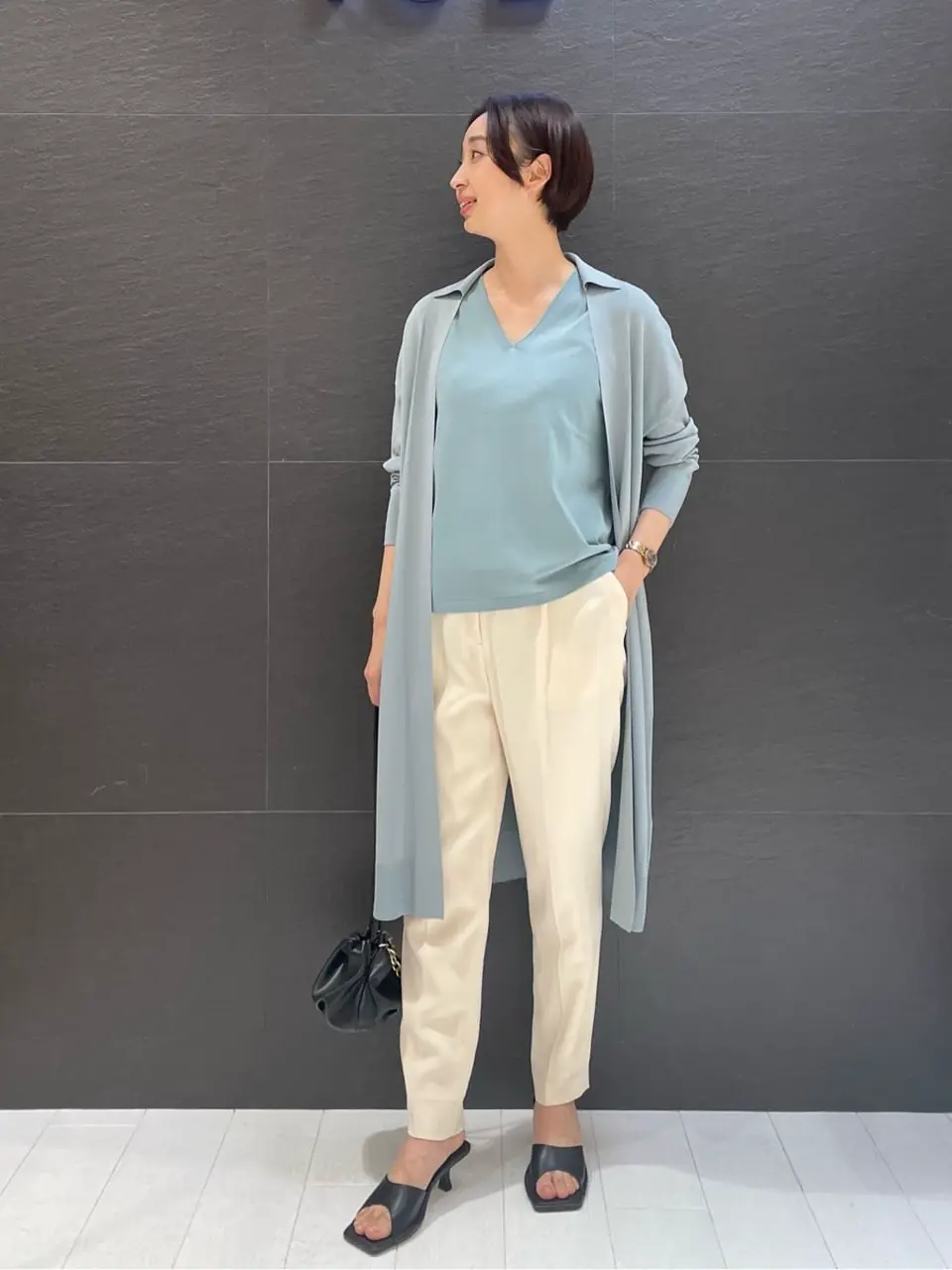  村上 コーディネート画像