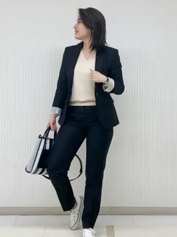 ICB スタッフ コーディネート画像