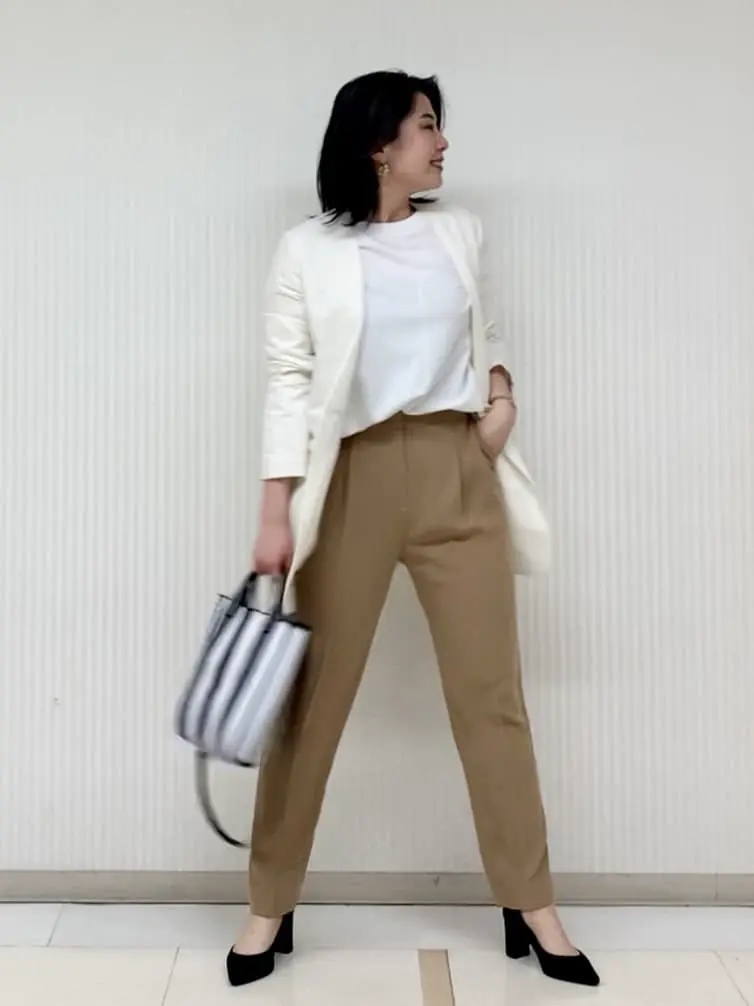 ICB スタッフ コーディネート画像