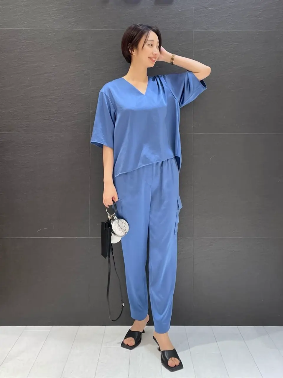  村上 コーディネート画像