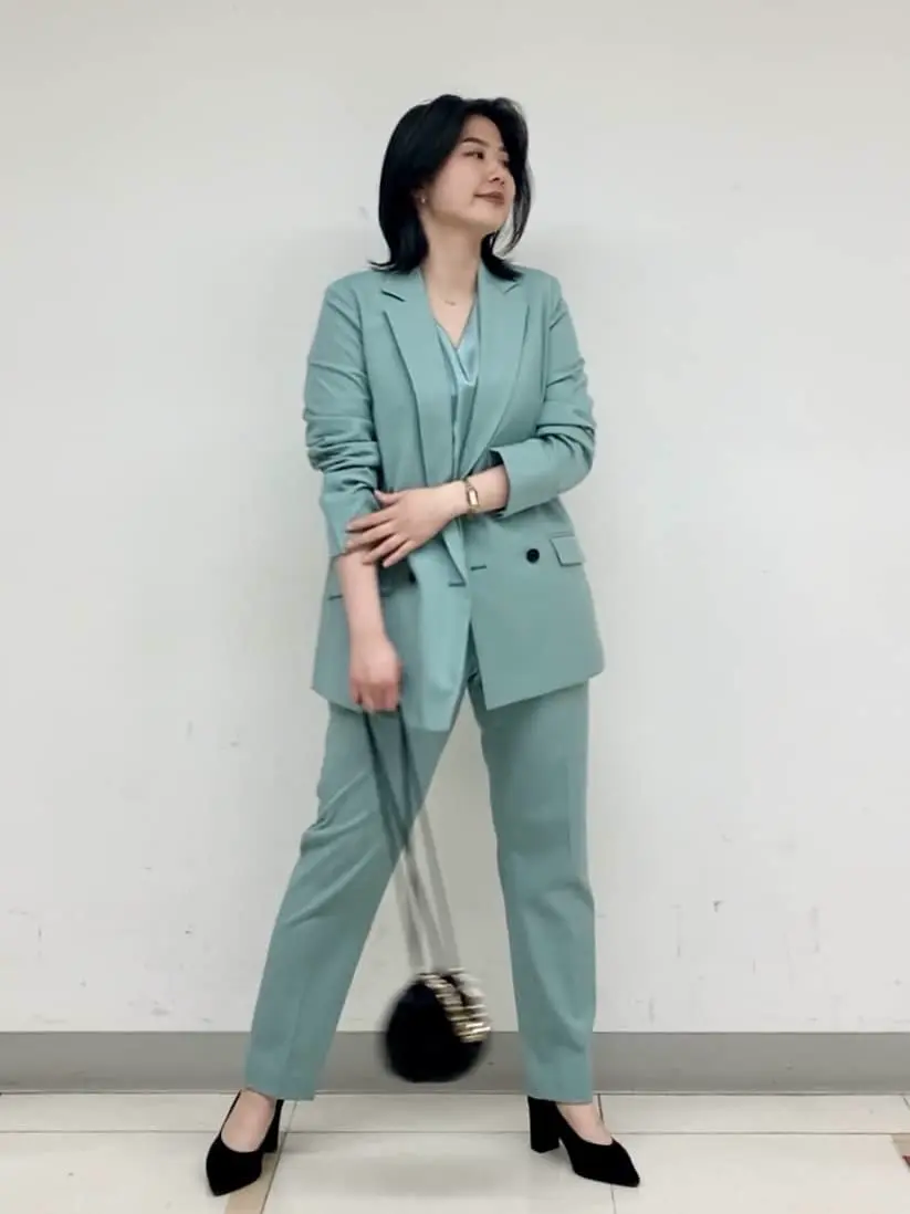 ICB スタッフ コーディネート画像