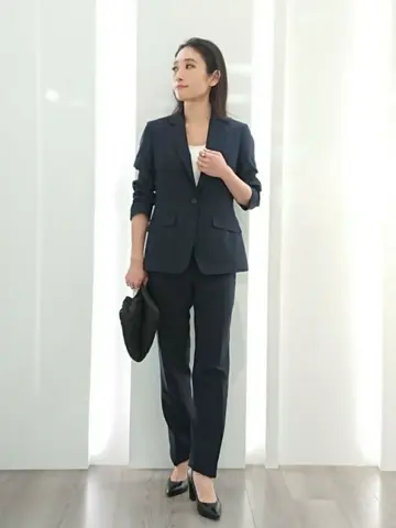 ICB スタッフ コーディネート画像