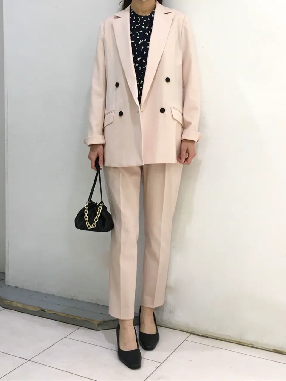 ICB スタッフ コーディネート画像