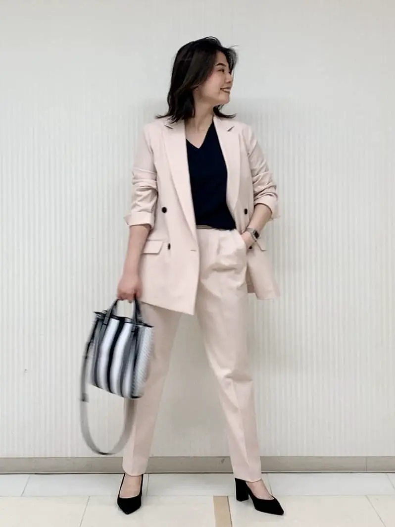 ICB スタッフ コーディネート画像