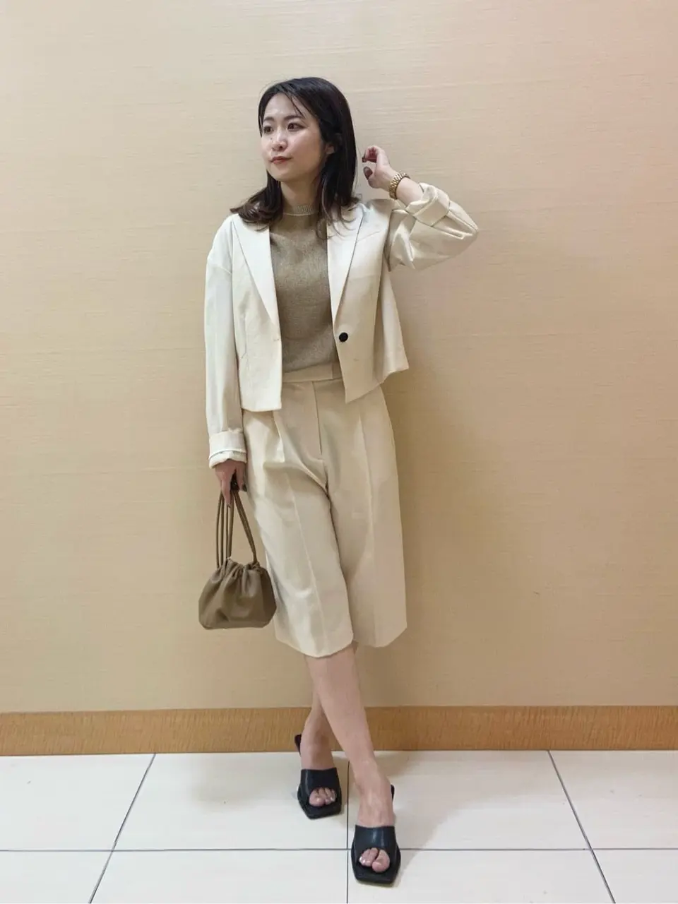  ASUMI コーディネート画像