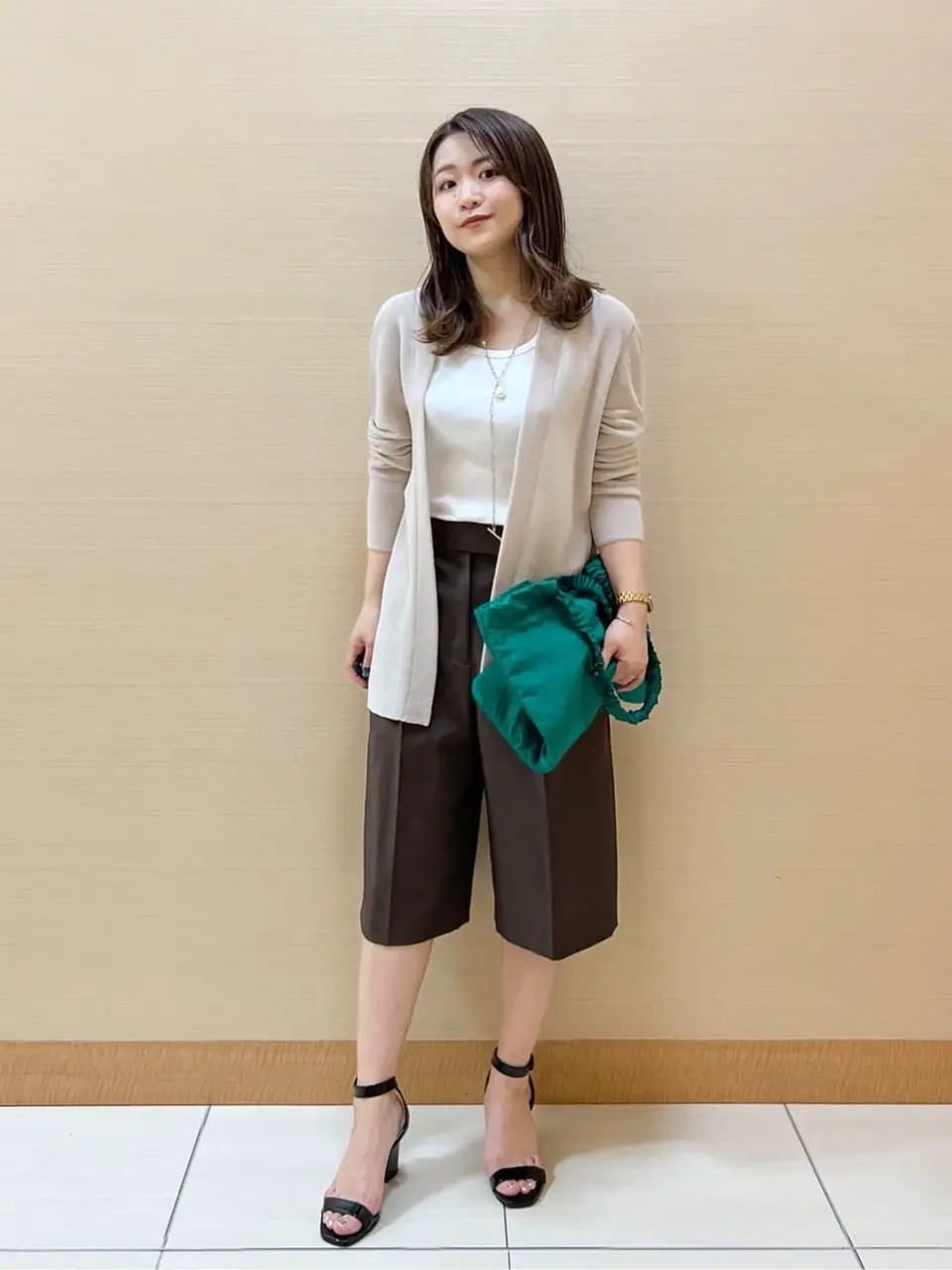  ASUMI コーディネート画像