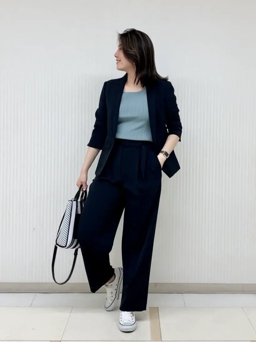 ICB スタッフ コーディネート画像