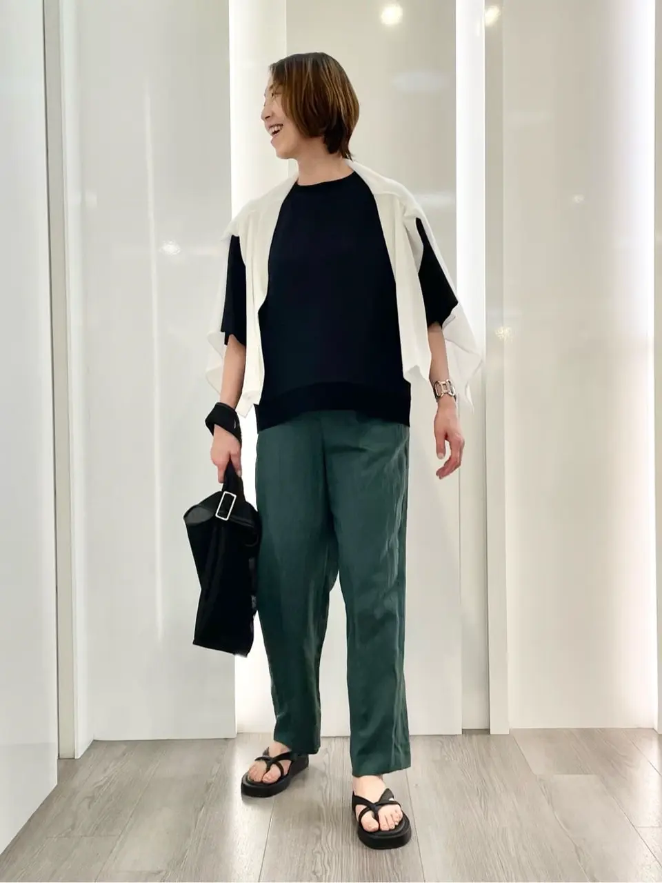  スタッフ コーディネート画像