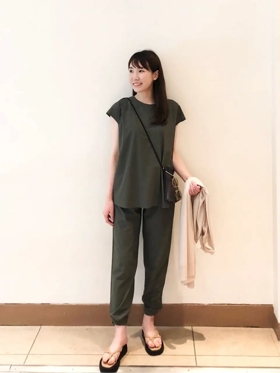  日下 コーディネート画像