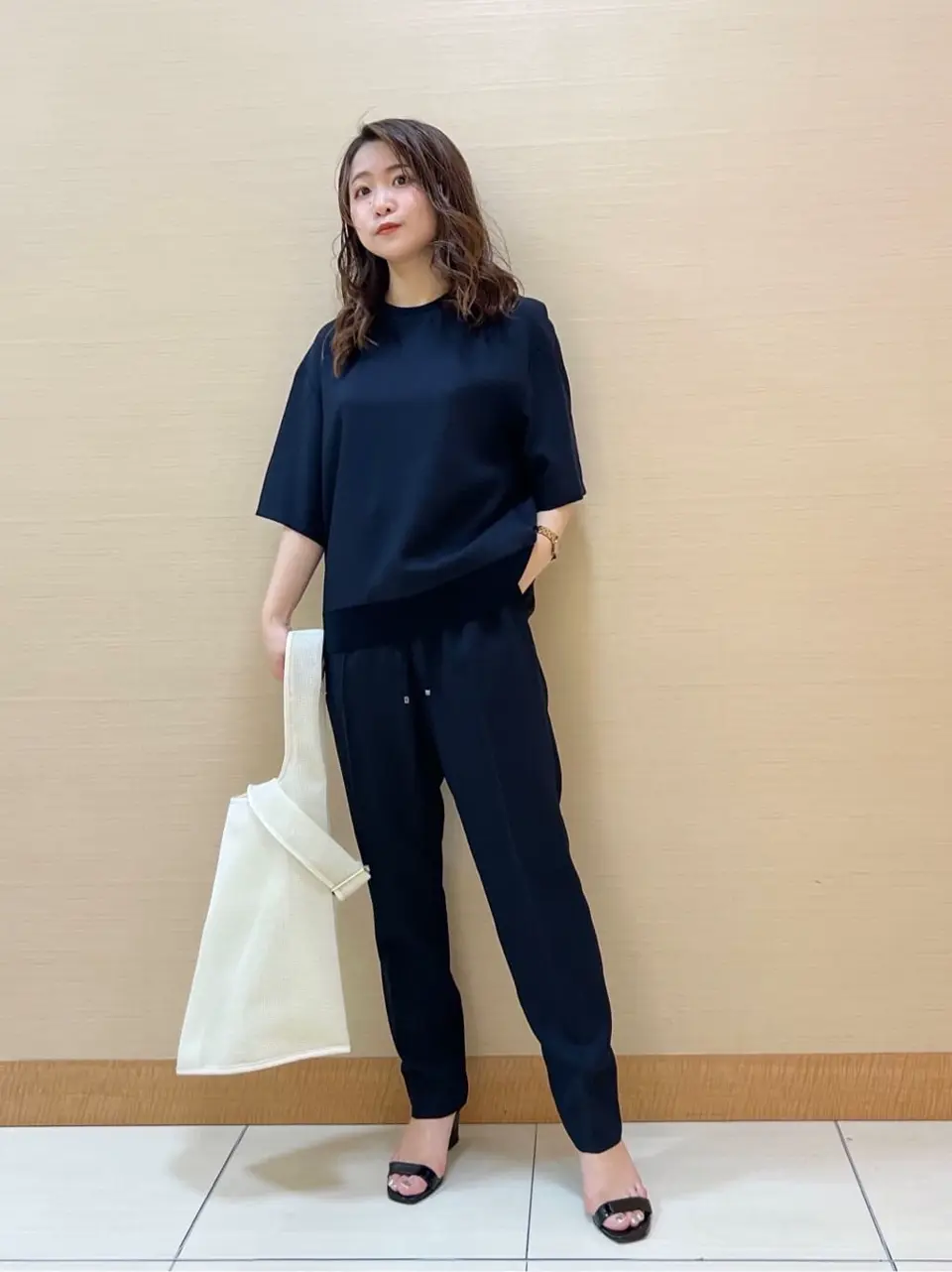  ASUMI コーディネート画像