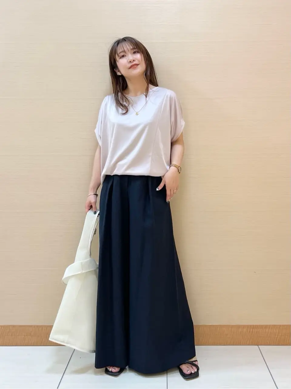  ASUMI コーディネート画像