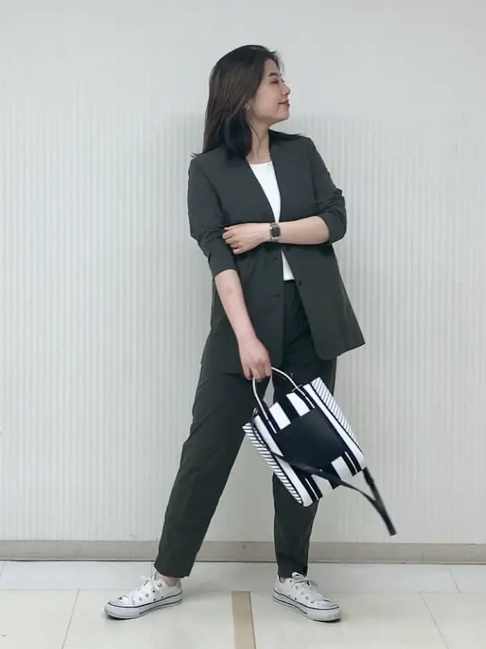 ICB スタッフ コーディネート画像