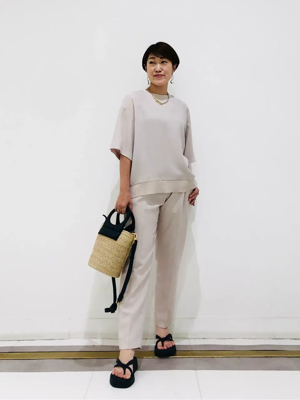  スタッフ コーディネート画像