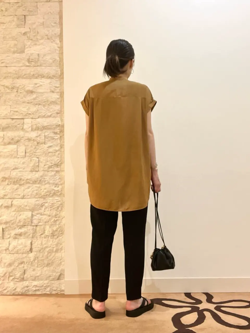 ICB 井阪 コーディネート画像