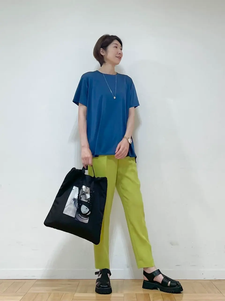  スタッフ コーディネート画像