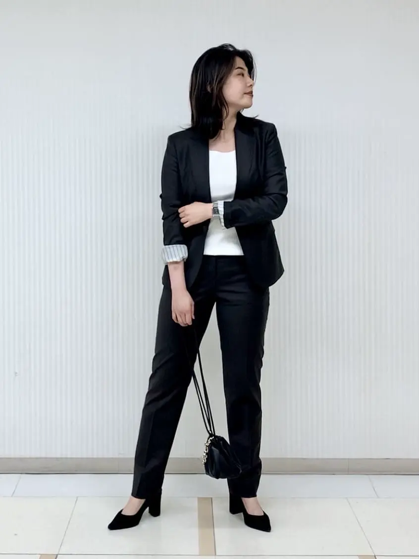 ICB スタッフ コーディネート画像