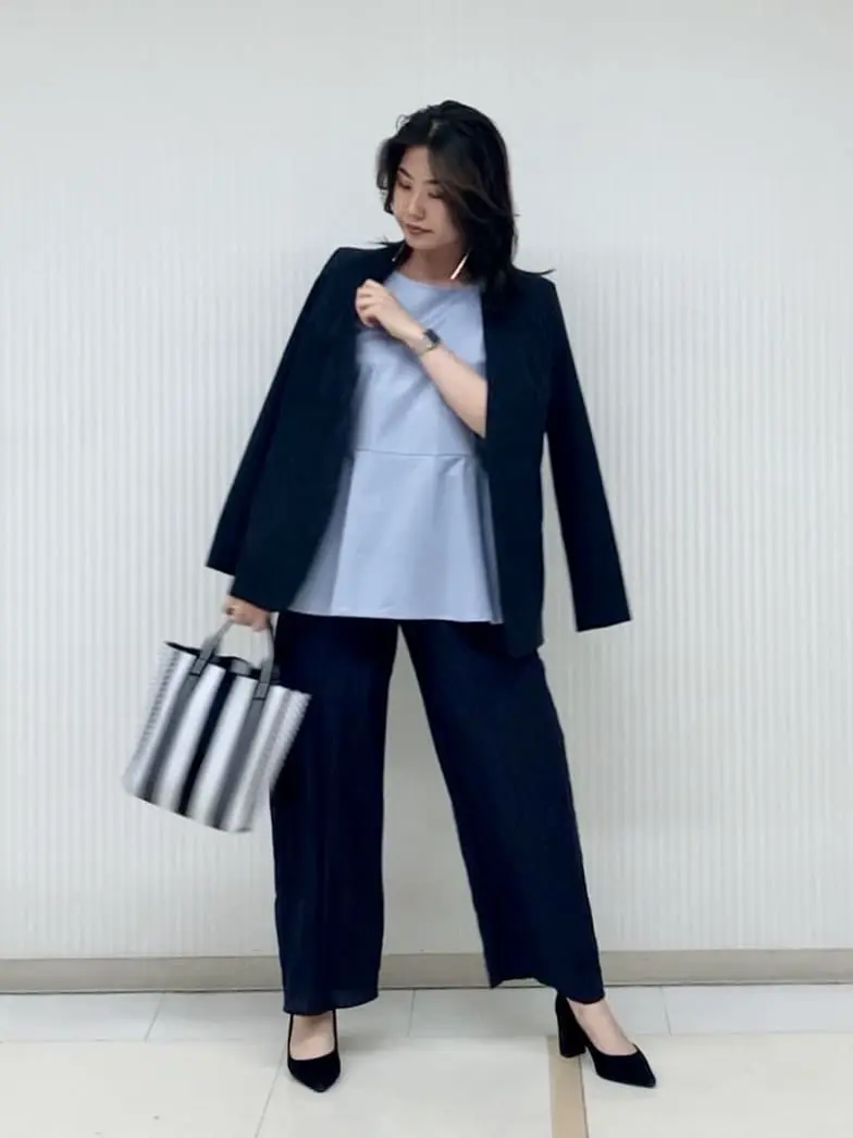 ICB スタッフ コーディネート画像