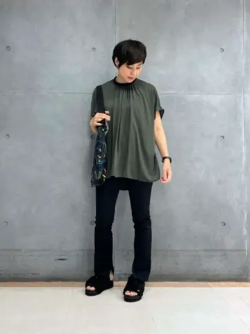 ICB 宮本 コーディネート画像