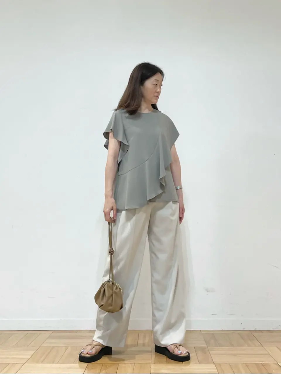  スタッフ コーディネート画像